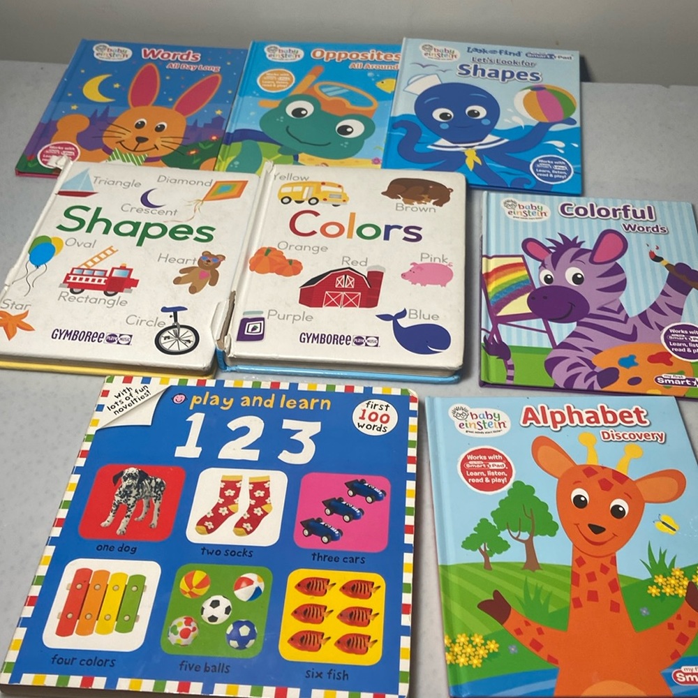 Assorted 8 Children books.
